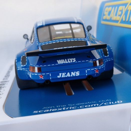 Scalextric C4398 Porsche 911 Carrera RSR Slot Car ( Gt touring )