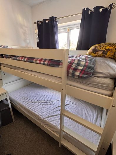 bunk bed