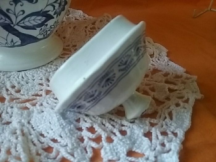Blue Nordic by J & G Meakin Coffee/ Teapot