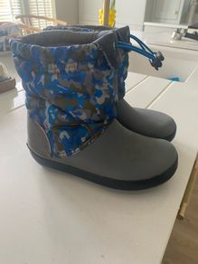 crocs lined boots