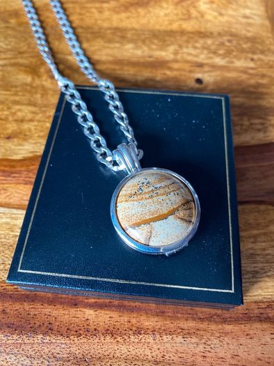 silver solid pendant and heavy chain