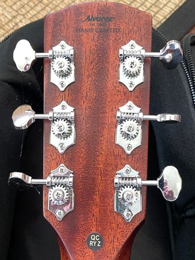 Alvarez Masterworks MG60 ce -all solid woods