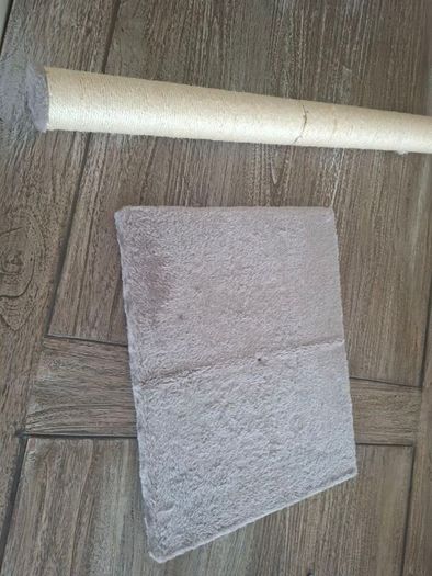 Cat scratching post new