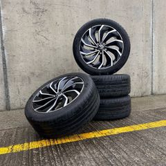 Genuine Volkswagen R-Line Ventura  17" Alloys & Tyres - Like New, Good Year Tyres
