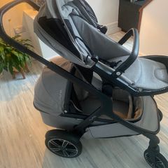 Nuna double buggy