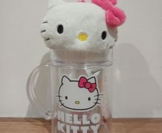 Hello Kitty Glitter Mug + Keychain