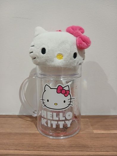 Hello Kitty Glitter Mug + Keychain
