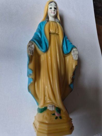 Statue of Mary