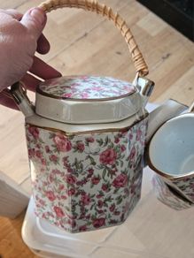 Chinese Themed Teaset
