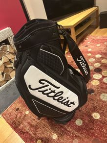 Titleist midsize tour bag