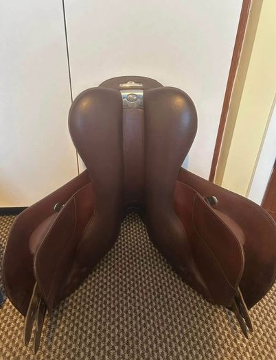 Bates GP Saddle