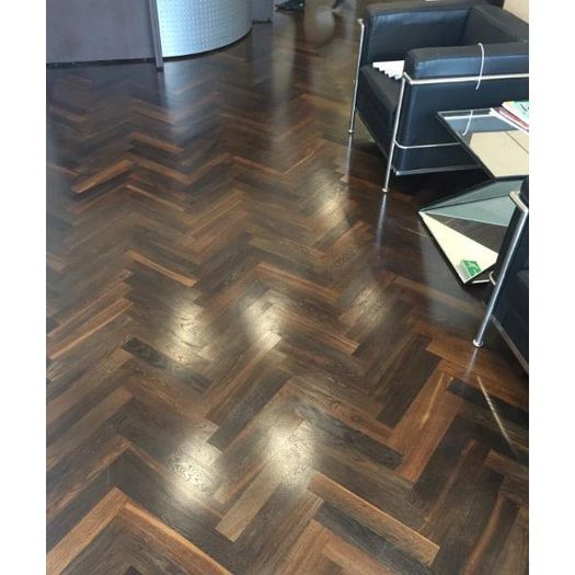 Triple Smoked Oak Prime Grade Herringbone