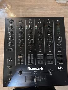 Numark M6 - Mixer