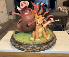 Rare lion king musical figurine