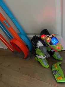 track and toys