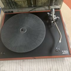 Rega Planar 2 vintage record deck.