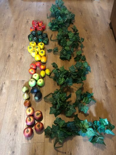 Quality Display Ivy, fruit & vegetables, kitchen decor or wedding  ivy floral  decor