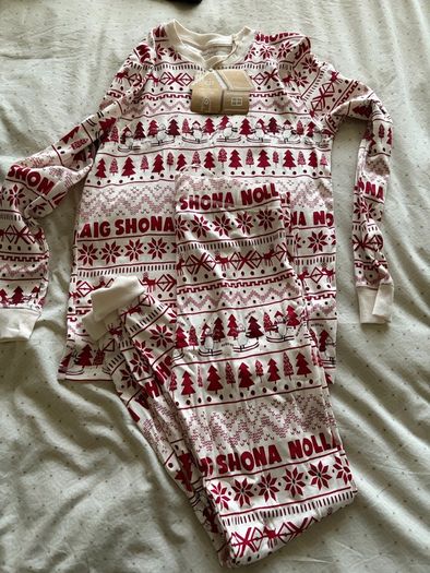 New Dunnes Christmas "Leigh Tucker" pyjamas (S)