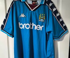 Manchester City classic jersey