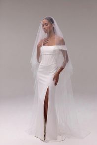 Two-tier blusher wedding veil