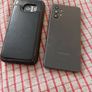 two samsung phones for parts Image 2