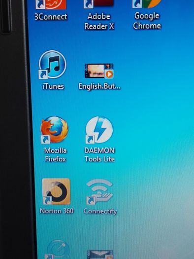 ACER EXTENZA 4220, Vintage, Intel Celeron CPU 530, 1.73GHZ, 32bit, 512mb Ram, 65GB HDD, Windows 7,  Firefox, Opera, Chrome and VLC