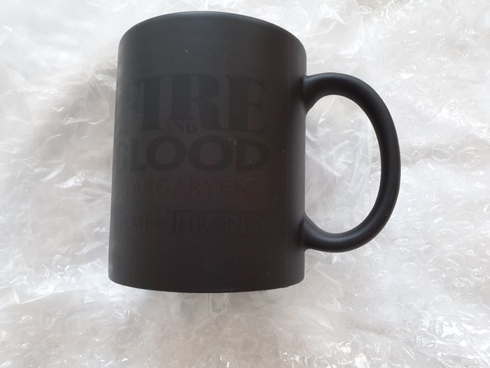 Official Game Of Thrones 2 Mugs Stark + Targaryen Heat Changing Sensitive Mugs Brand New