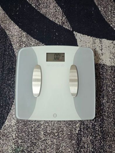 Bathroom scale