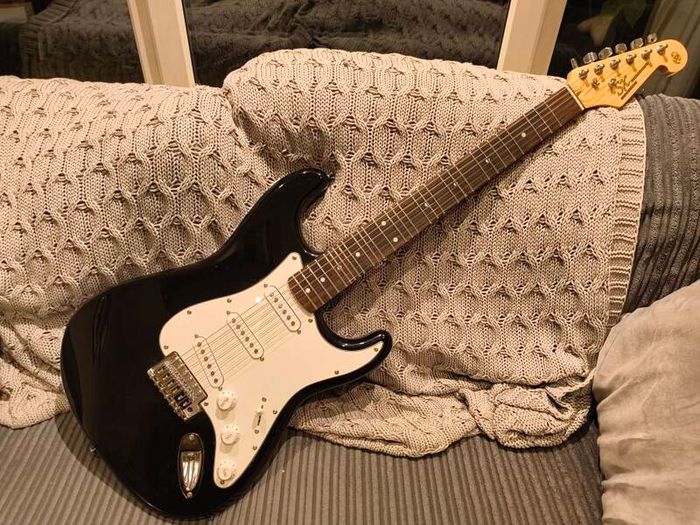 Microtonal Electric Guitar