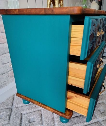 Bedside Lockers