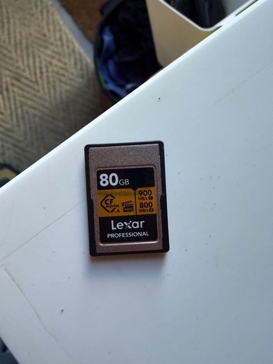 CF  express A  80GB