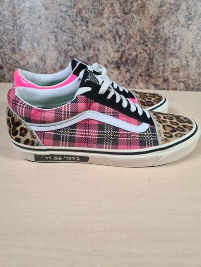 mens VANS ENGLISH INVASION SEX PISTOLS trainers runners shoes tartan pink leopard Size UK 8.5 EU 42.5 RARE