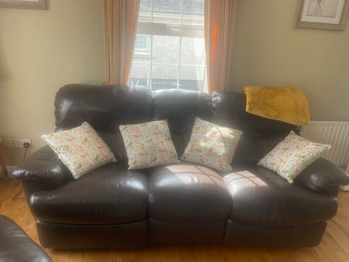 Couch & 2 armchairs