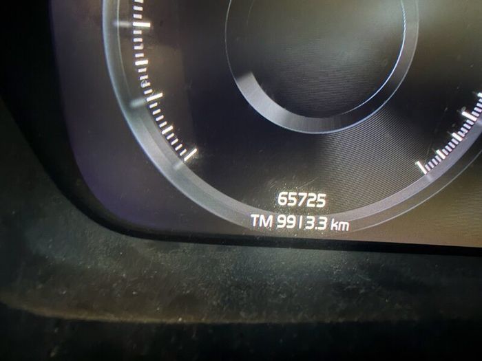 Volvo Xc40 R-design Phev Low Mileage