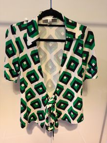 Diane Van furstenburg top