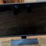 32" 4K VA Benq EW3270U monitor + free monitor arm Image 2