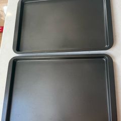 Cookie baking trays