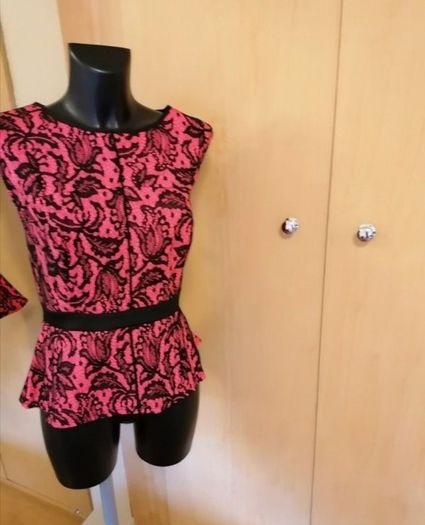 Women's Top Lace Scuba Nwot Size 16