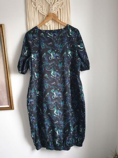 Carolyn Donelly Dress Size Medium