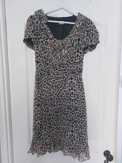 beautiful leopard print dress