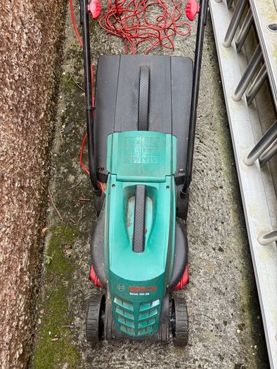Bosch electric lawn mower