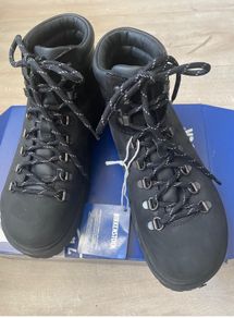 Ladies Boots