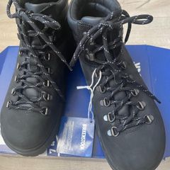 Ladies Boots