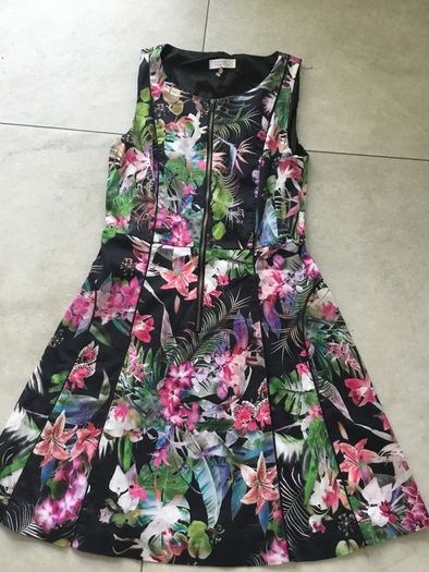 Ladies dress size 8 Brand New