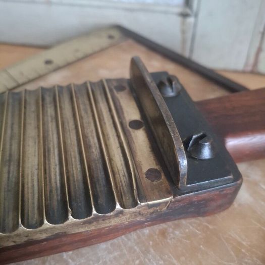 Victorian Apothecary Pill-Making Machine