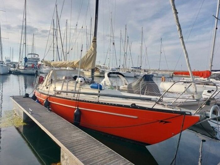 Yacht - Van de Stadt  - Alpha 32 - Survayed