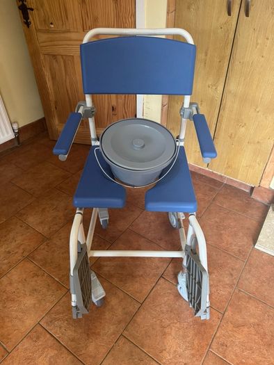 Aston Shower Commode Chair - new unused