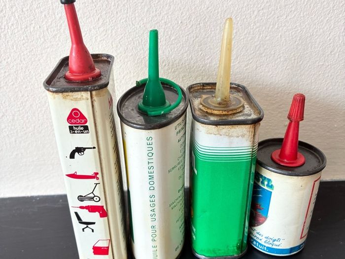 Job lot of 4 Vintage Oil Cans