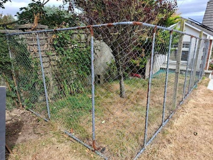 Dog pen enclosure