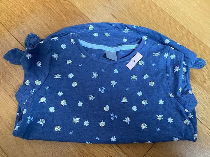 girl t shirt busy bee 6/7 years old